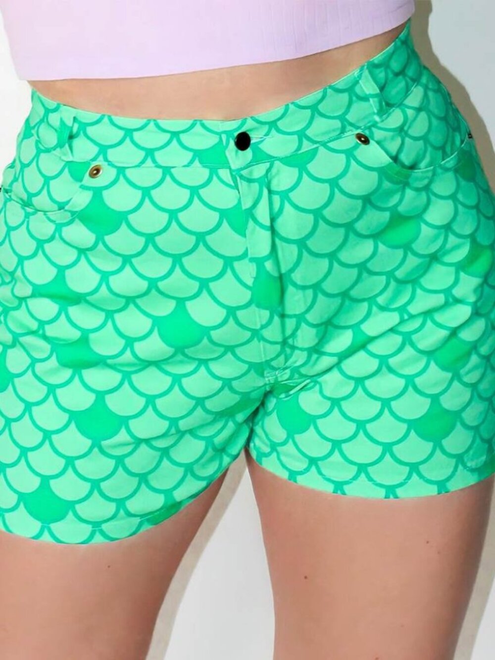 CAKEWORTHY-Disney Little Mermaid Shorts Green Limited Edition Size 28